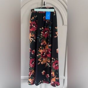 NWT Floral Maxi Skirt